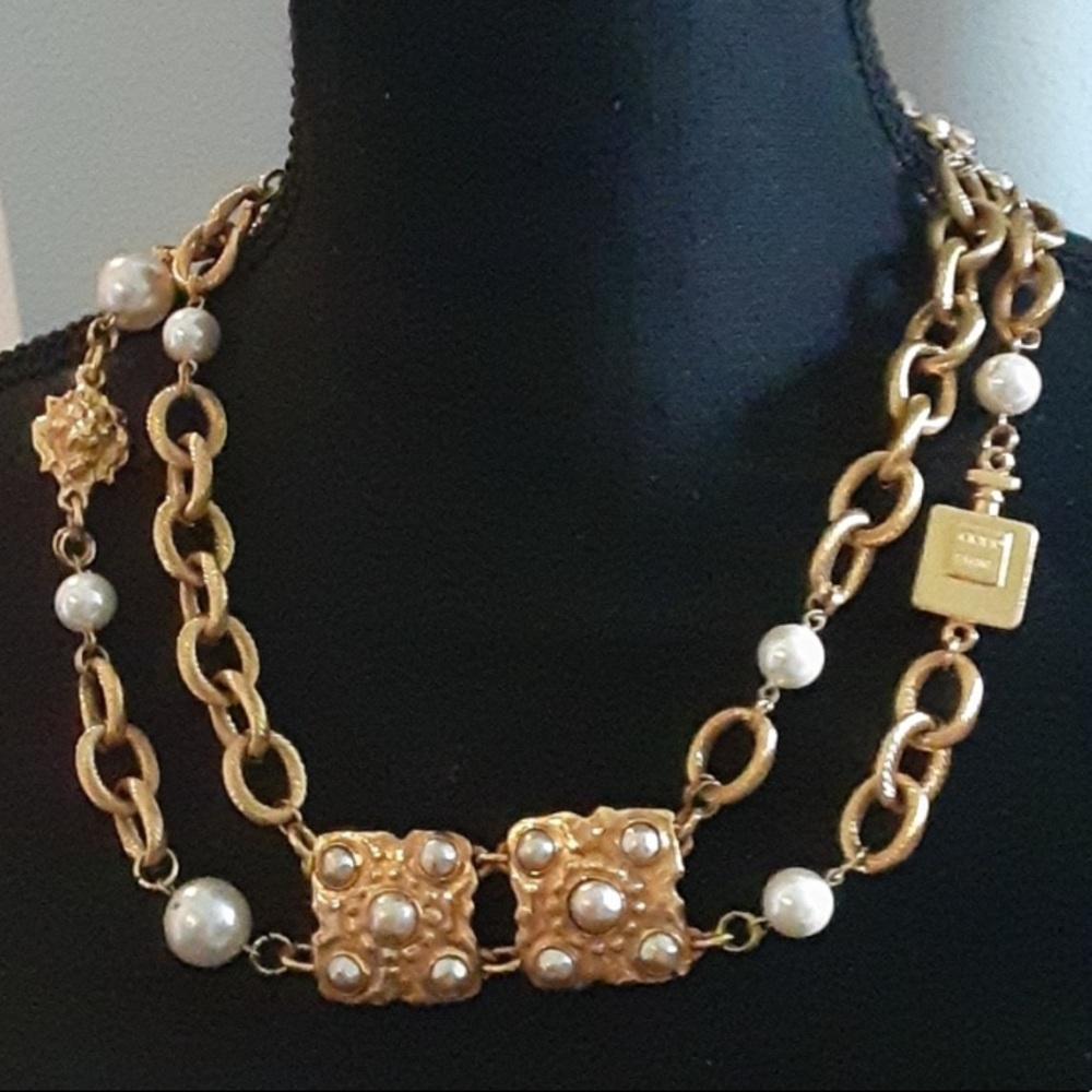 Chanel vintage choker necklace